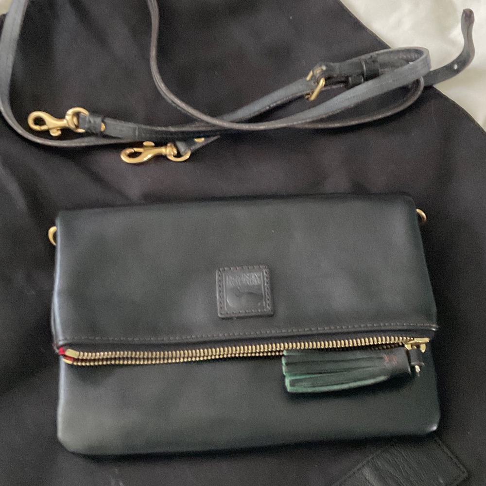 Elegant Black Leather Women's Bag